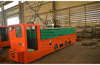 架線式蓄電池復(fù)式能源湘潭電機(jī)車運行視頻