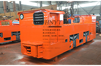 陜西14噸礦用湘潭電機(jī)車井下工作視頻